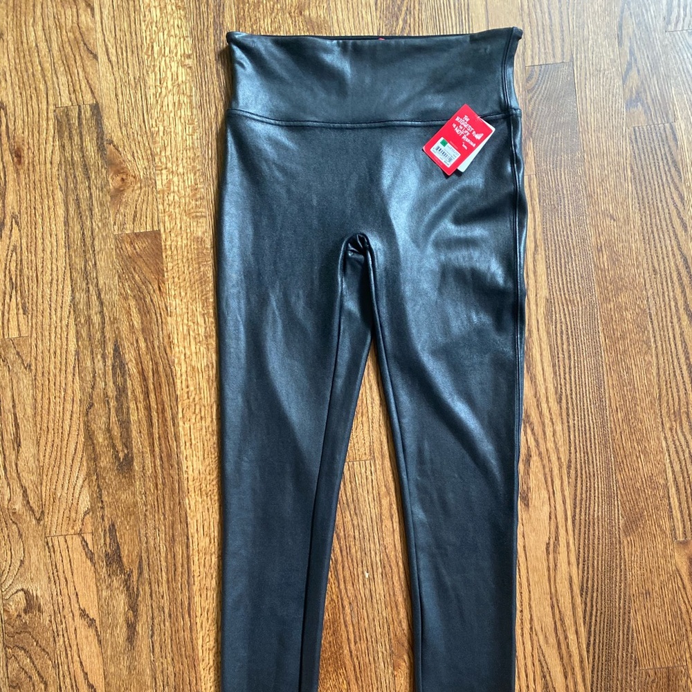 NWT Spanx Faux Leather Leggings Large